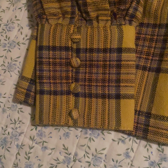 Kate Hudson Happy Nature plaid blazer - Picture 6 of 9